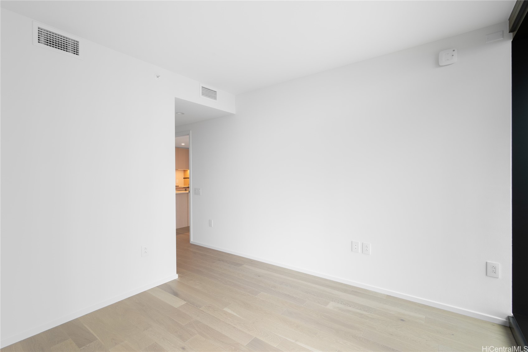 333 Ward Avenue 1204 Property Photo 13