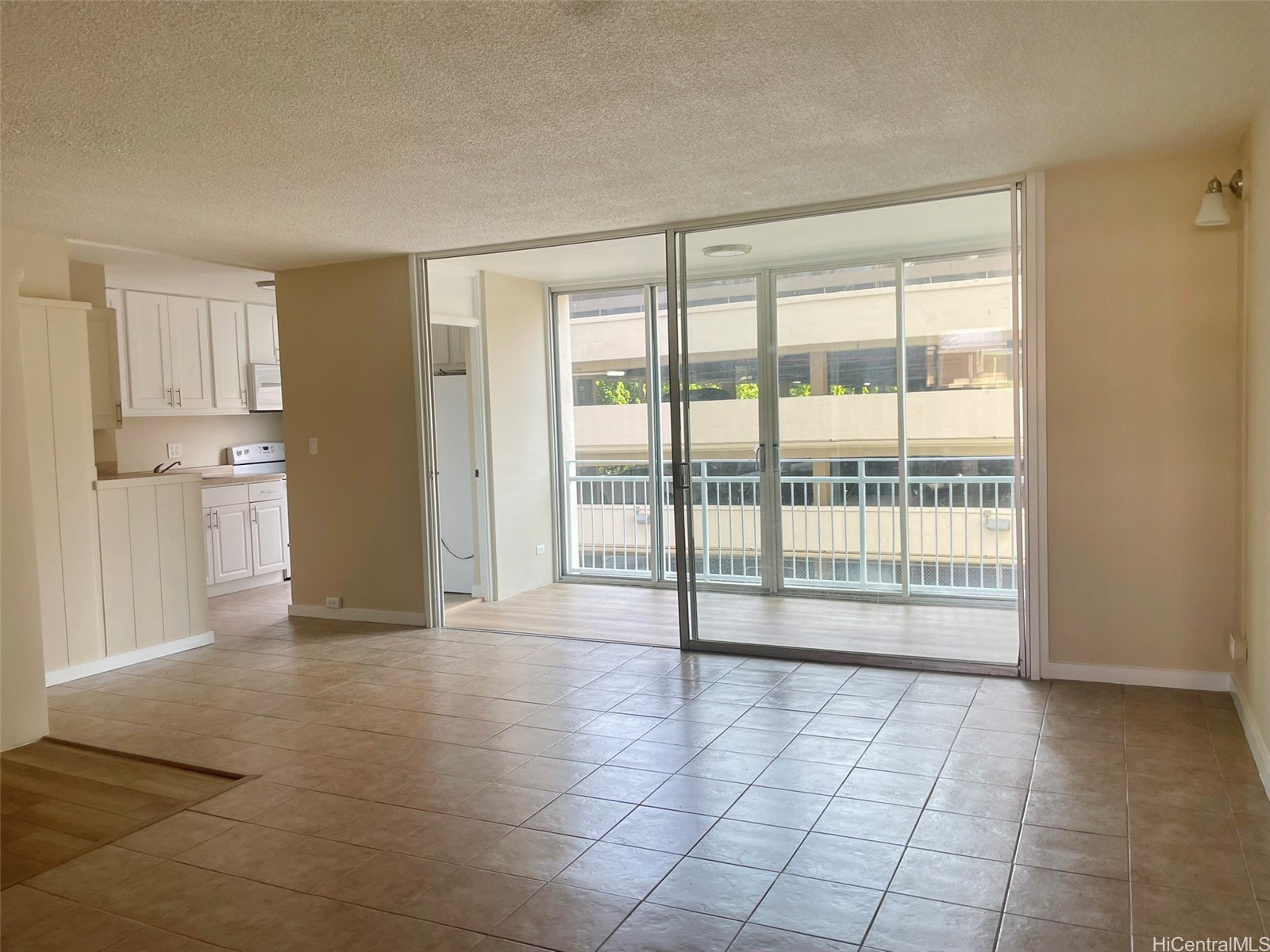 419a Atkinson Drive 307 Property Photo 1