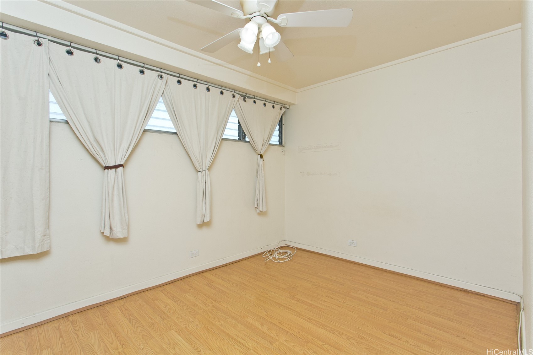 1423 Emerson Street 213 Property Photo 10