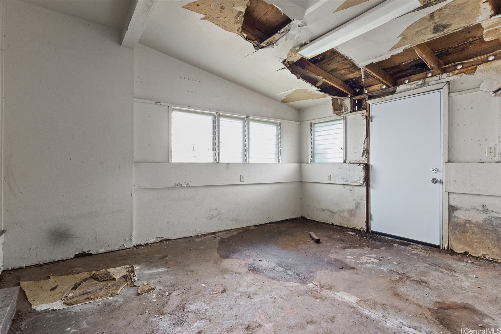 2522 Puaena Place Property Photo 8
