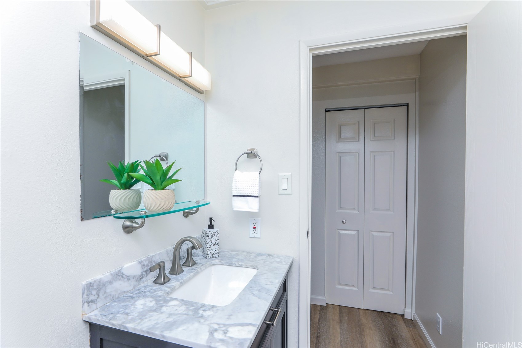 98-1384 Hinu Place 49 Property Photo 14