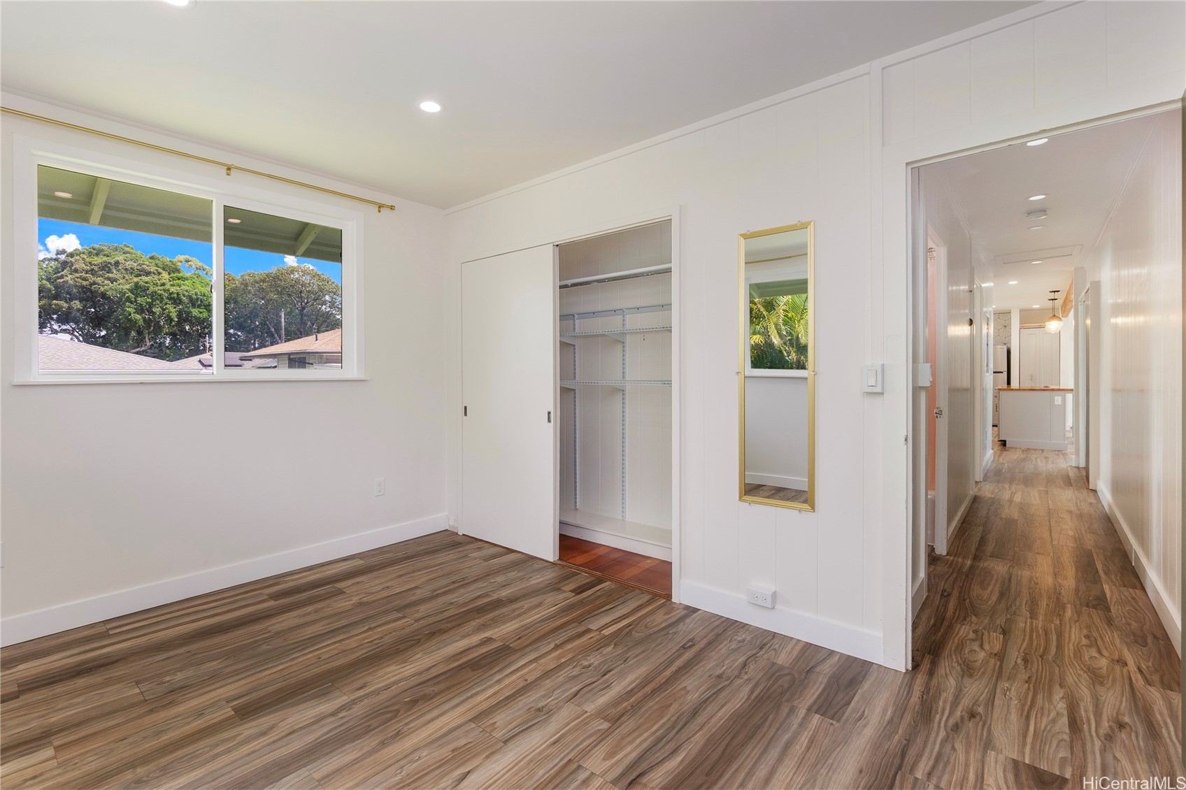 460 Iliwai Drive Property Photo 12