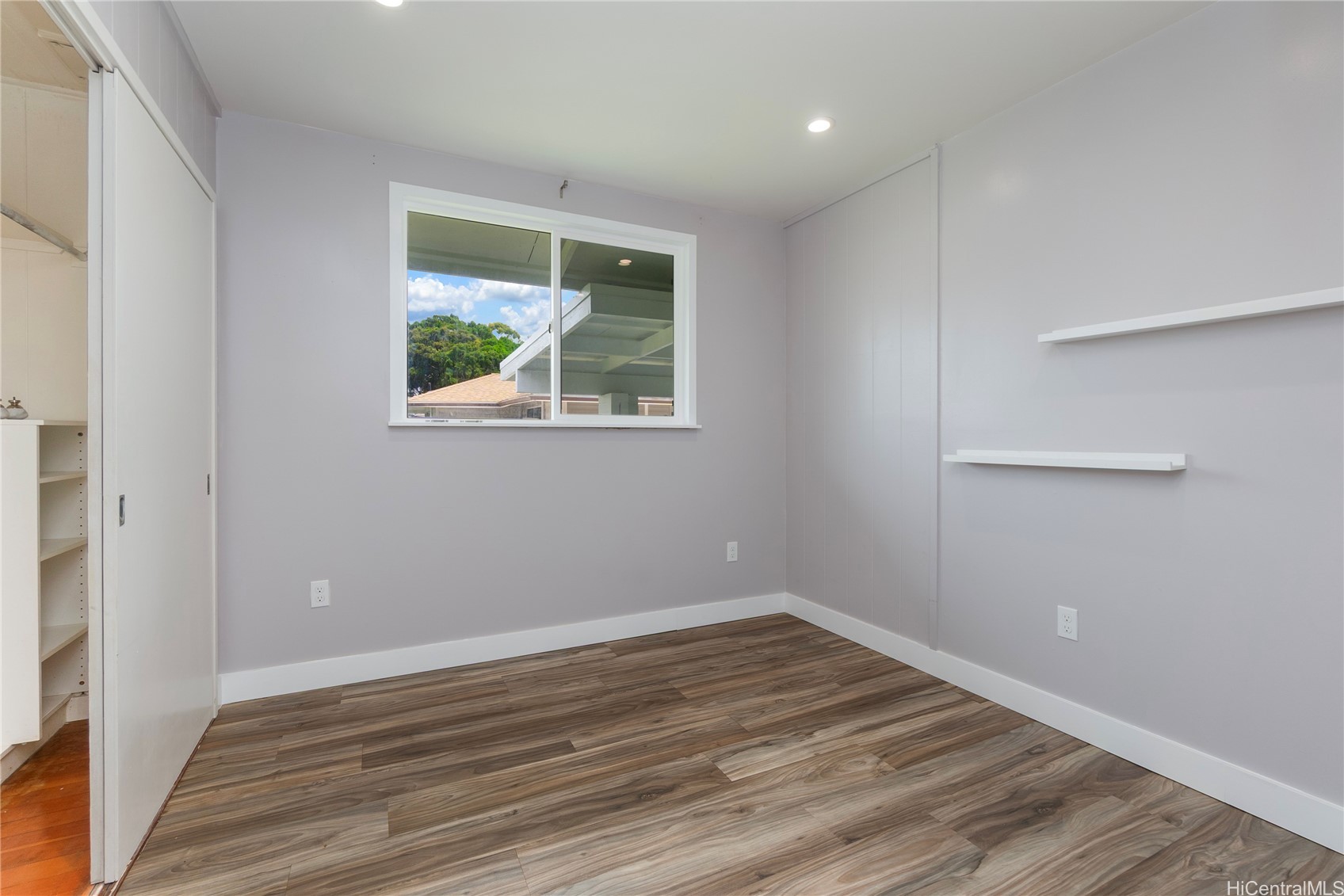 460 Iliwai Drive Property Photo 13
