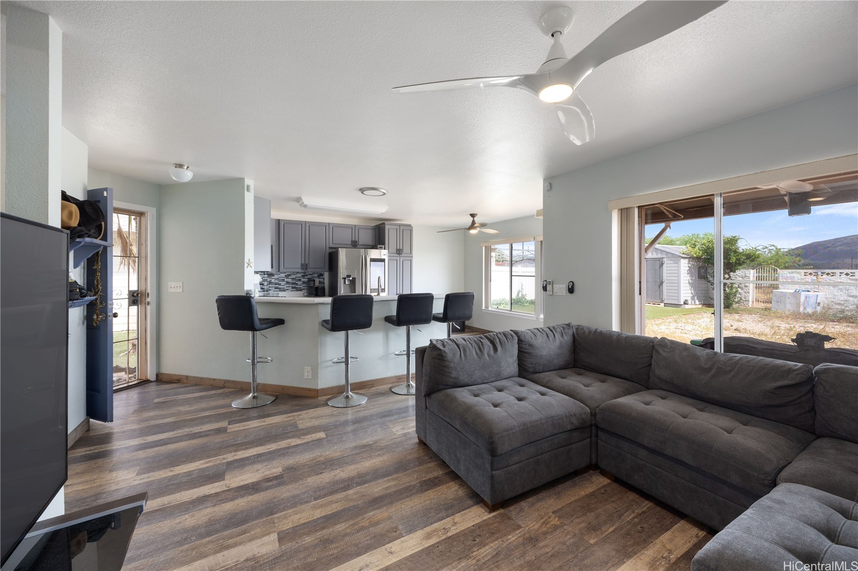 87-366 Kulawae Street Property Photo 1