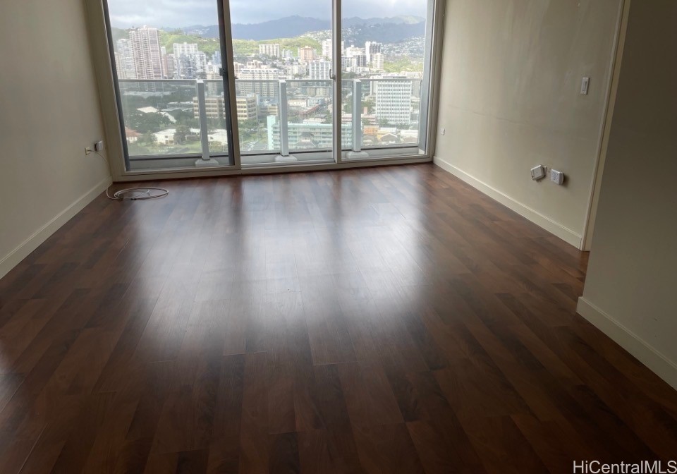 1296 Kapiolani Boulevard 2609 Property Photo 3
