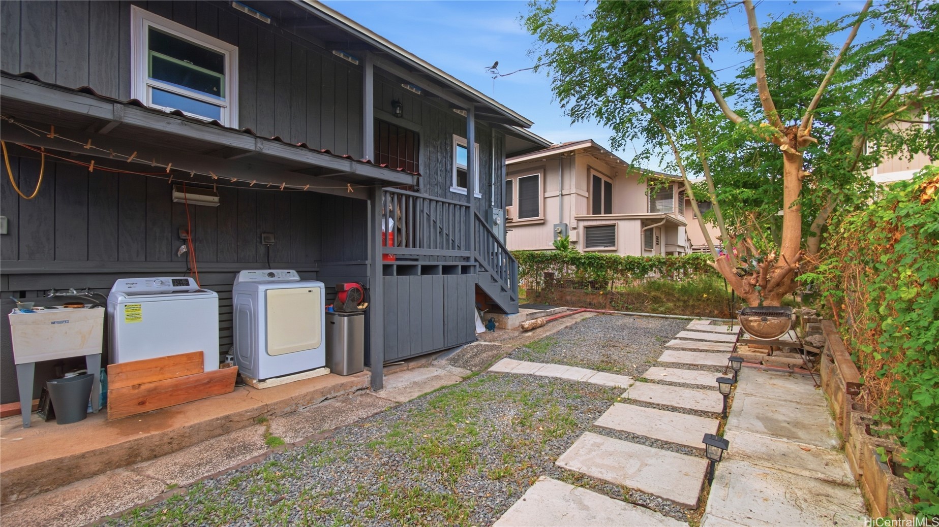 1068 Kinau Street B Property Photo 24