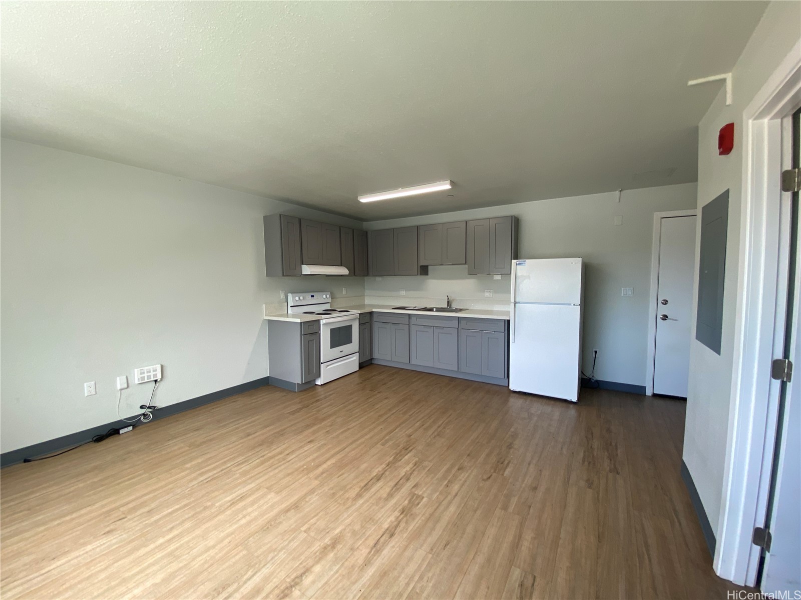 311 Puuhue Place 406 Property Photo 2