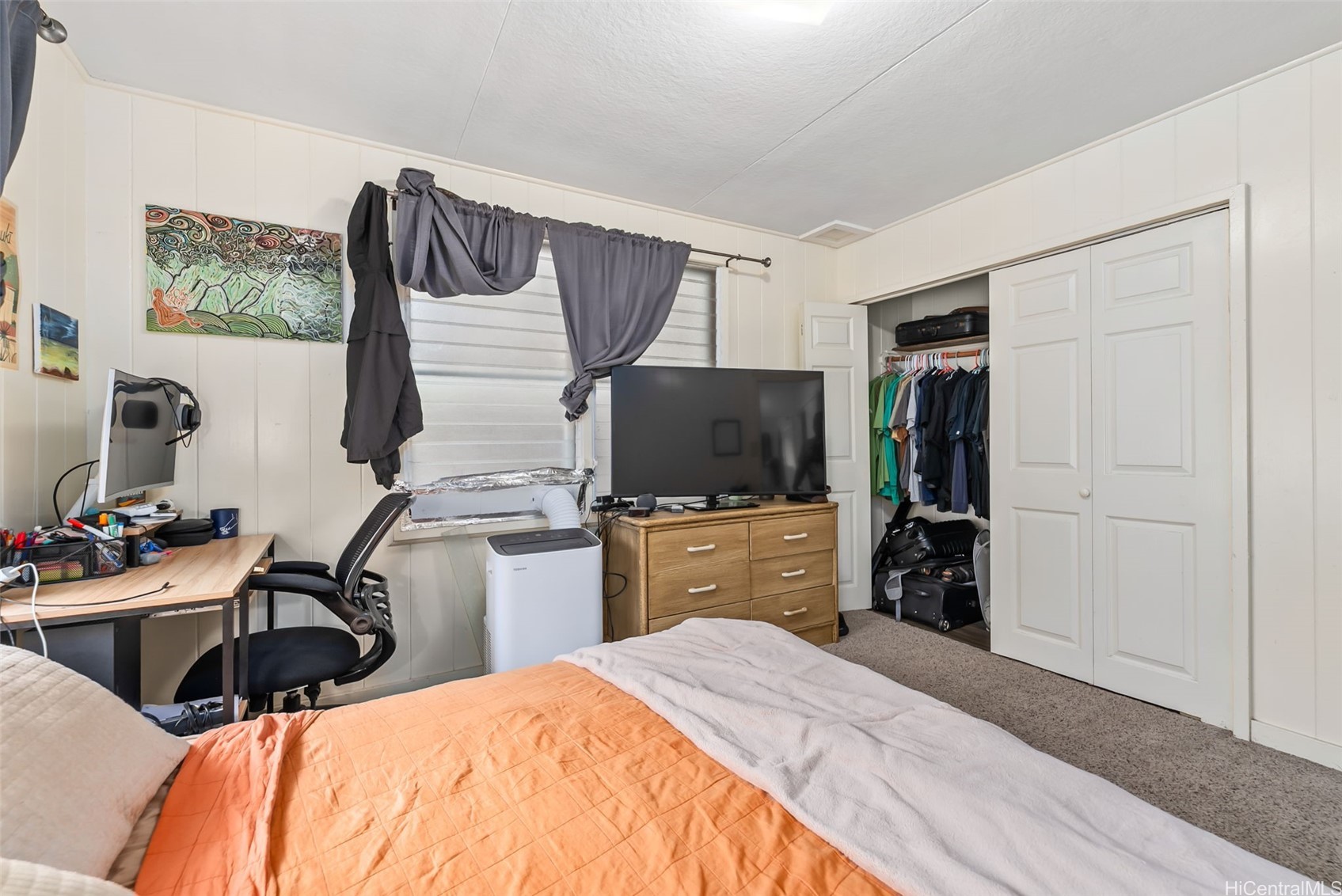 2077 10th Avenue Property Photo 9