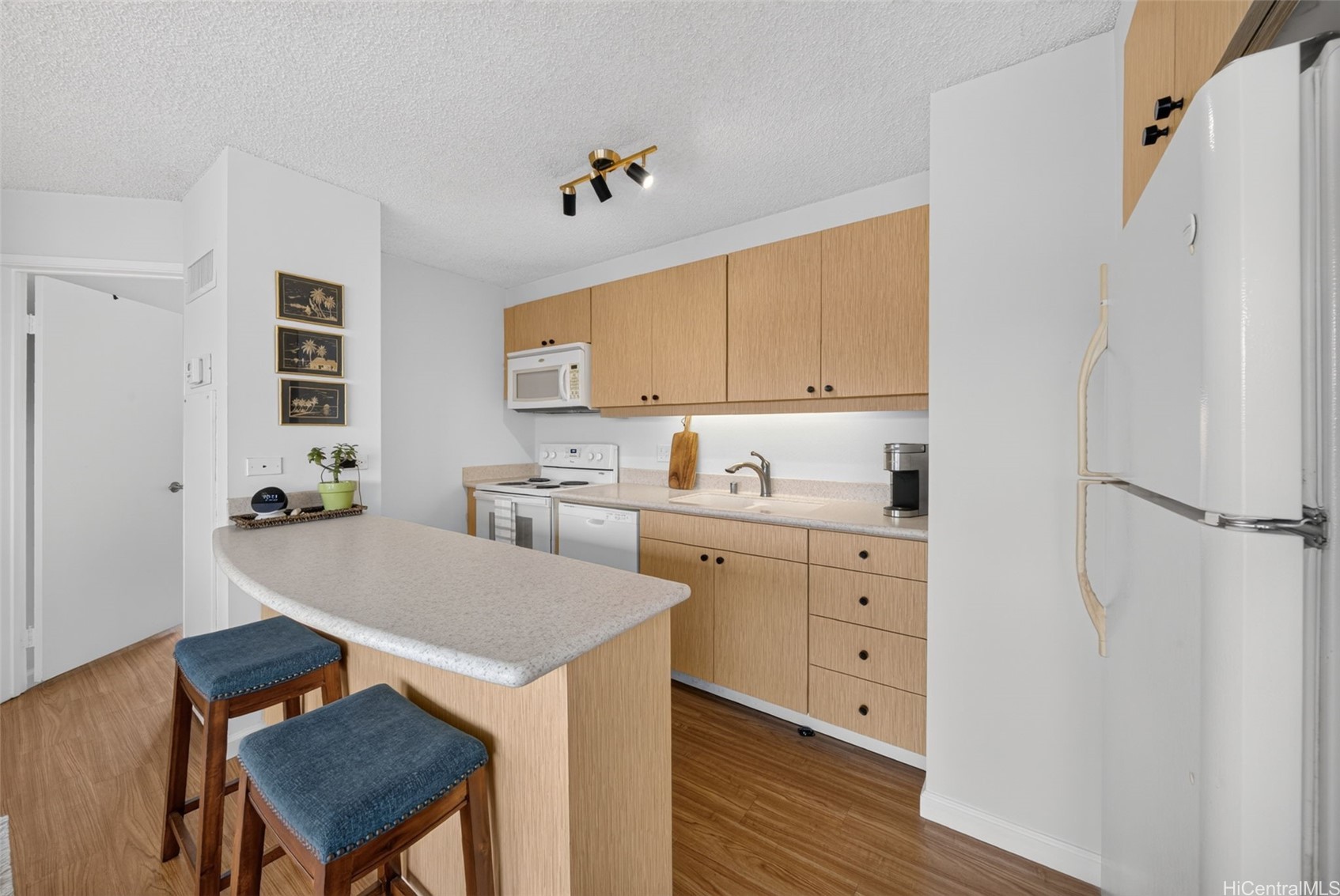 1778 Ala Moana Boulevard 3906 Property Photo 6