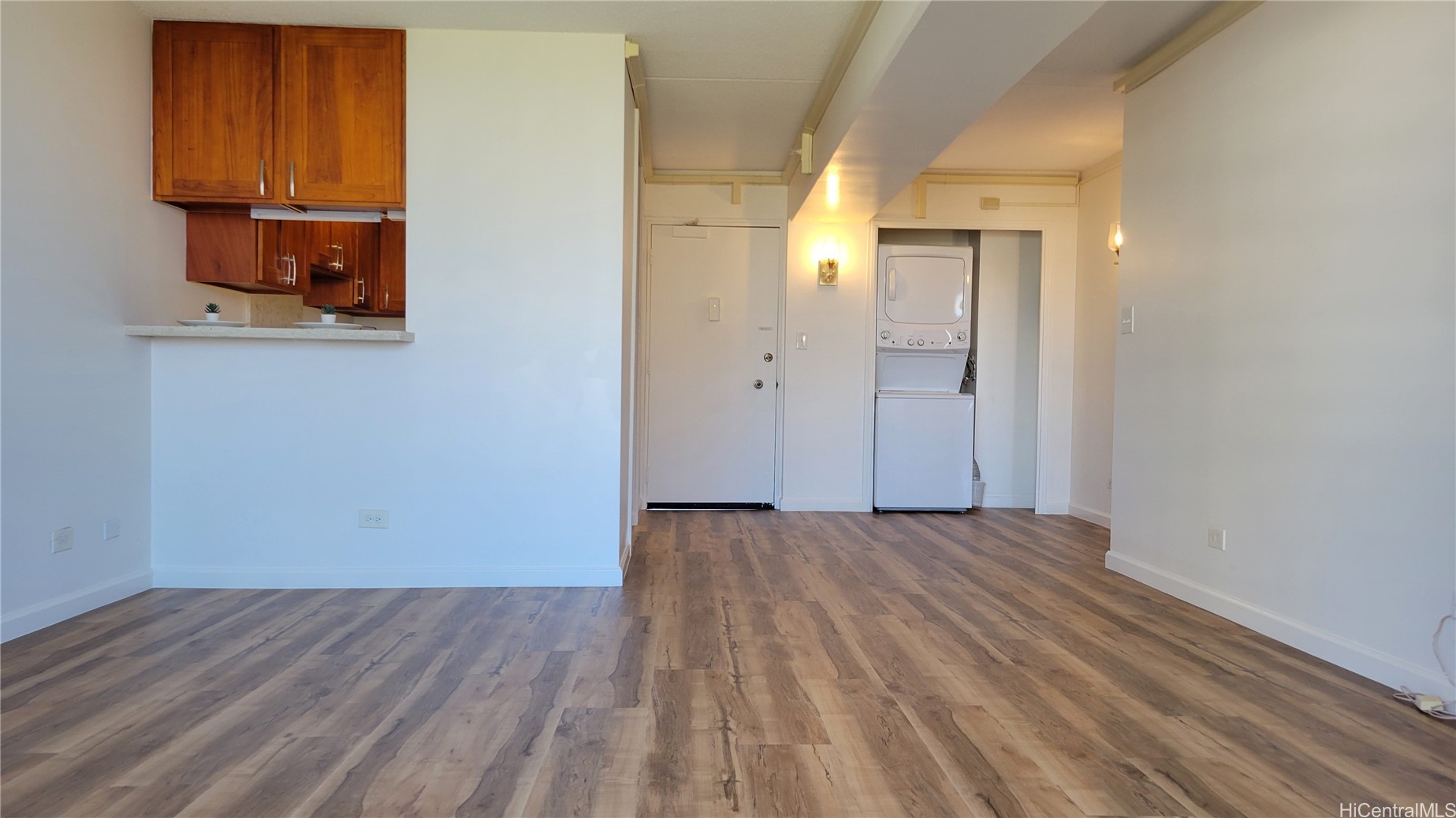 2333 Kapiolani Boulevard 1312 Property Photo 8
