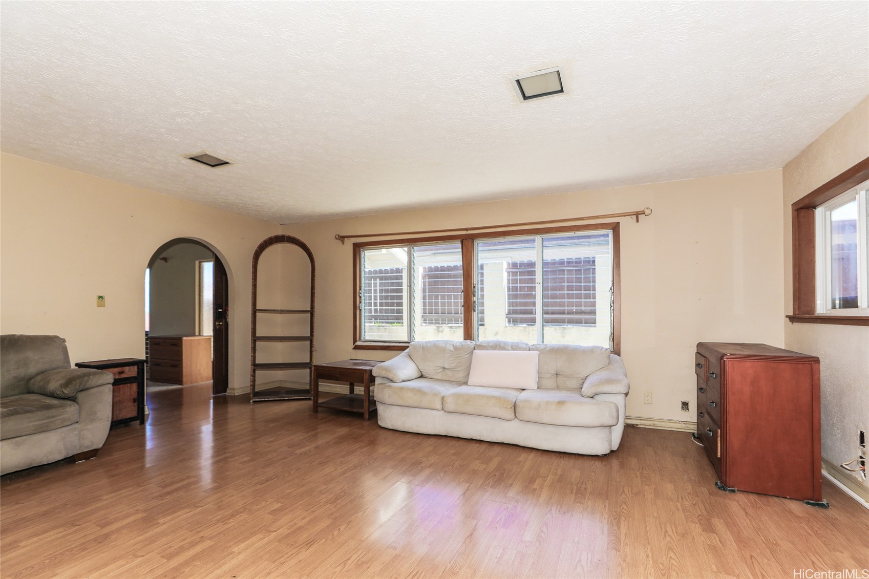 1160 Kahului Street Property Photo 6