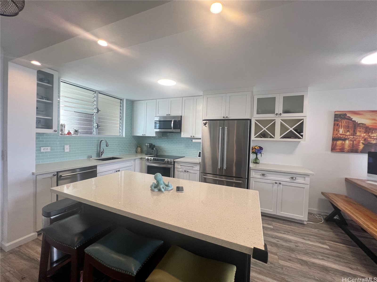 1717 Ala Wai Boulevard 2802 Property Photo 2