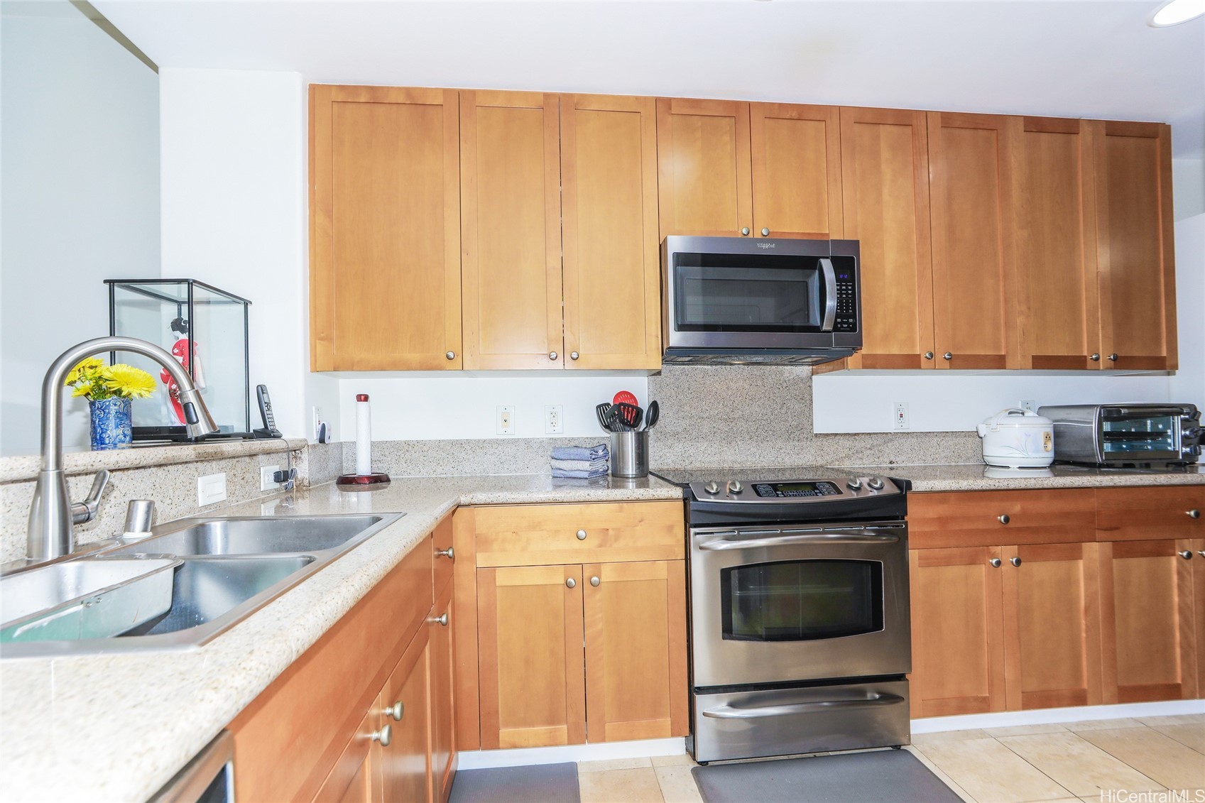 520 Lunalilo Home Road 8404 Property Photo 11
