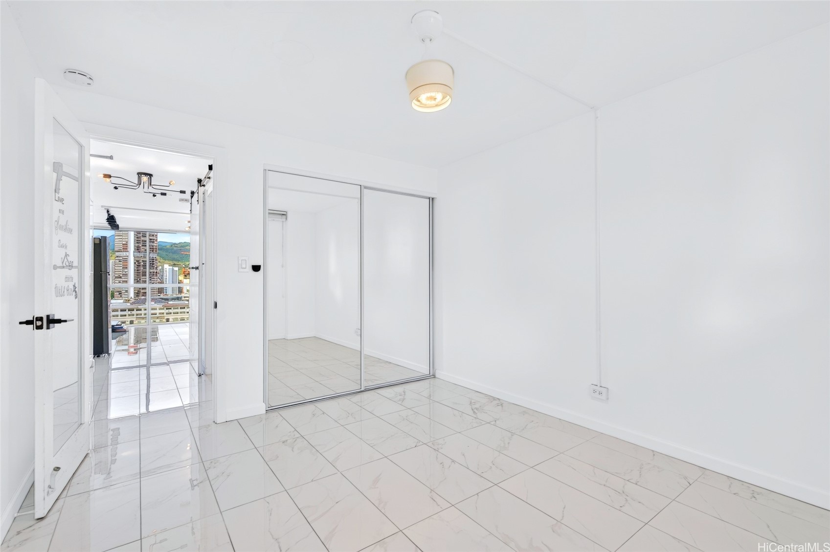 2211 Ala Wai Boulevard 1511 Property Photo 10