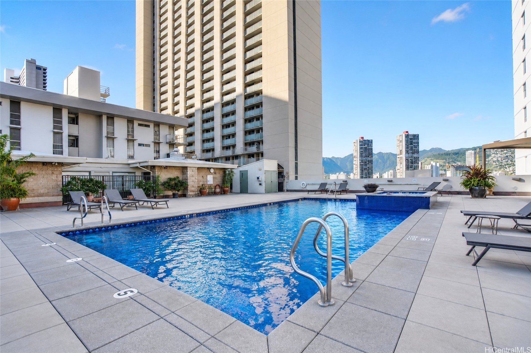 2211 Ala Wai Boulevard 1511 Property Photo 14