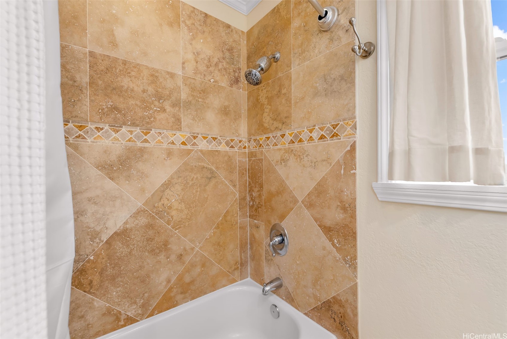 947 Kauku Place Property Photo 23