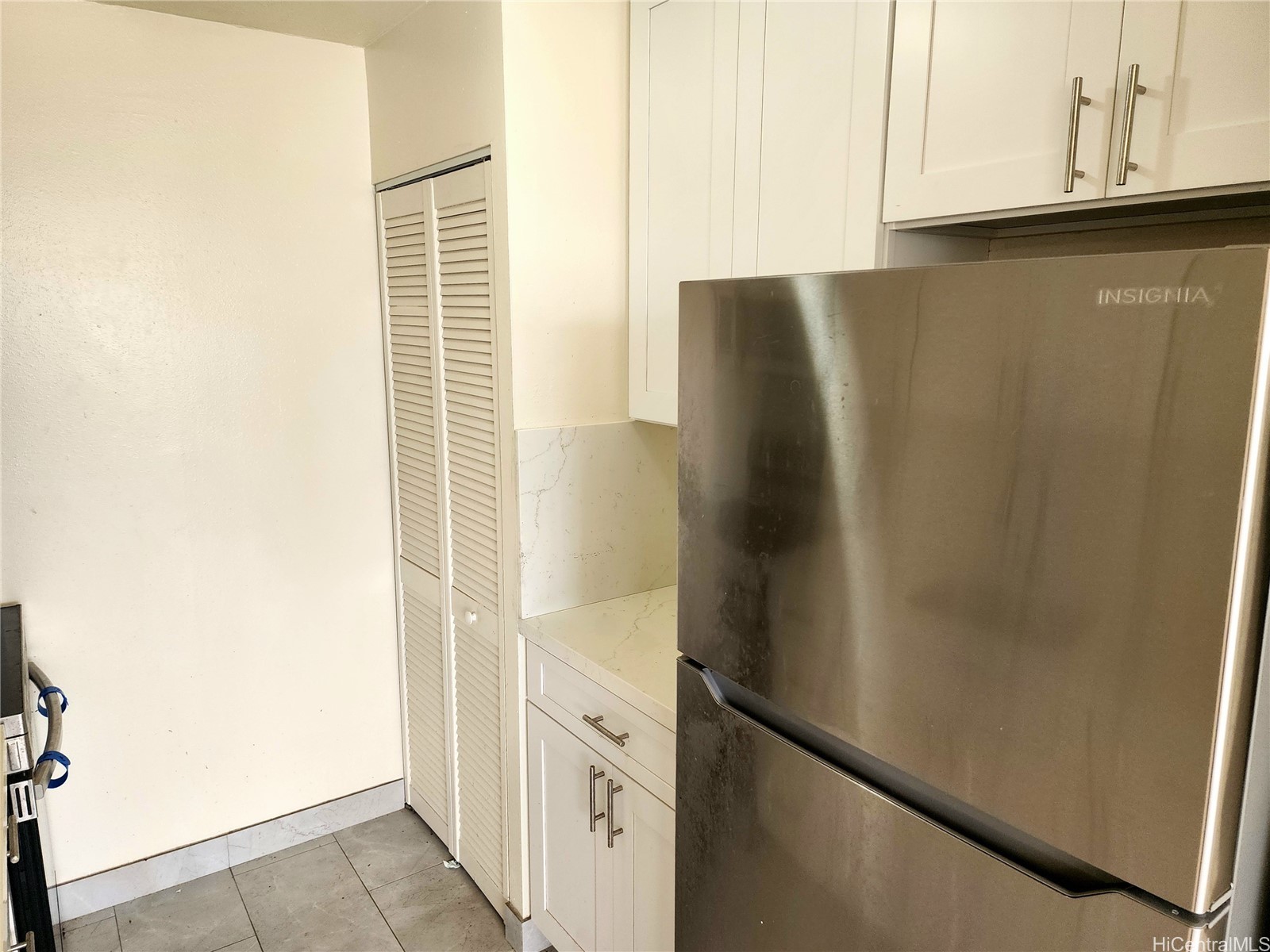 2092 Kuhio Avenue 2205 Property Photo 6