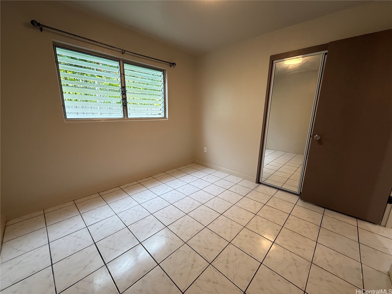 234 Oneawa Street B Property Photo 6