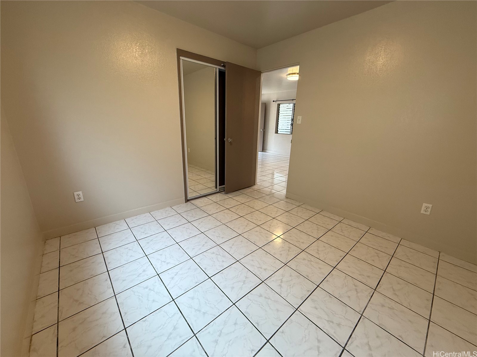 234 Oneawa Street B Property Photo 7