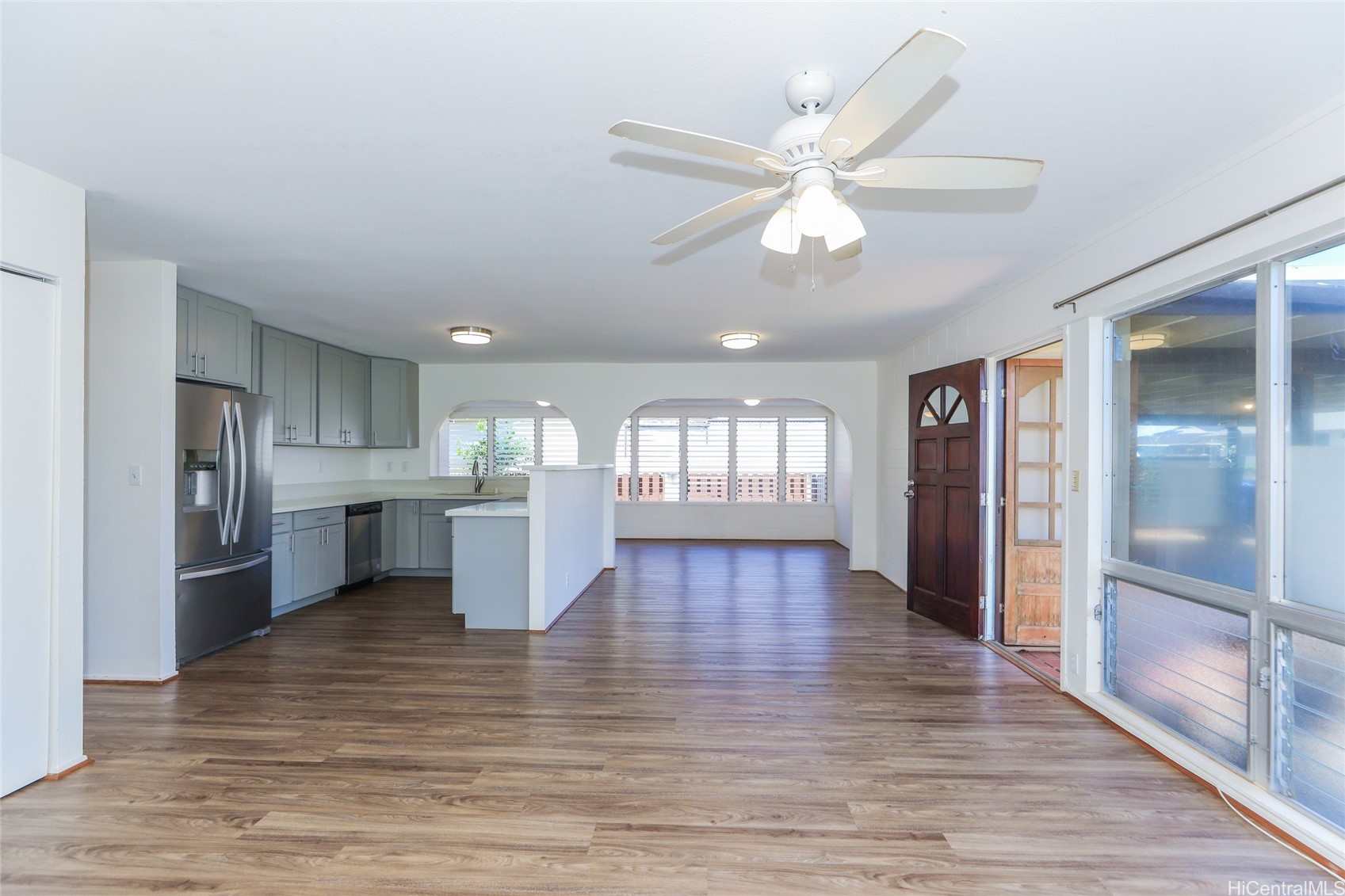 95-257 Kaopua Loop Property Photo 2