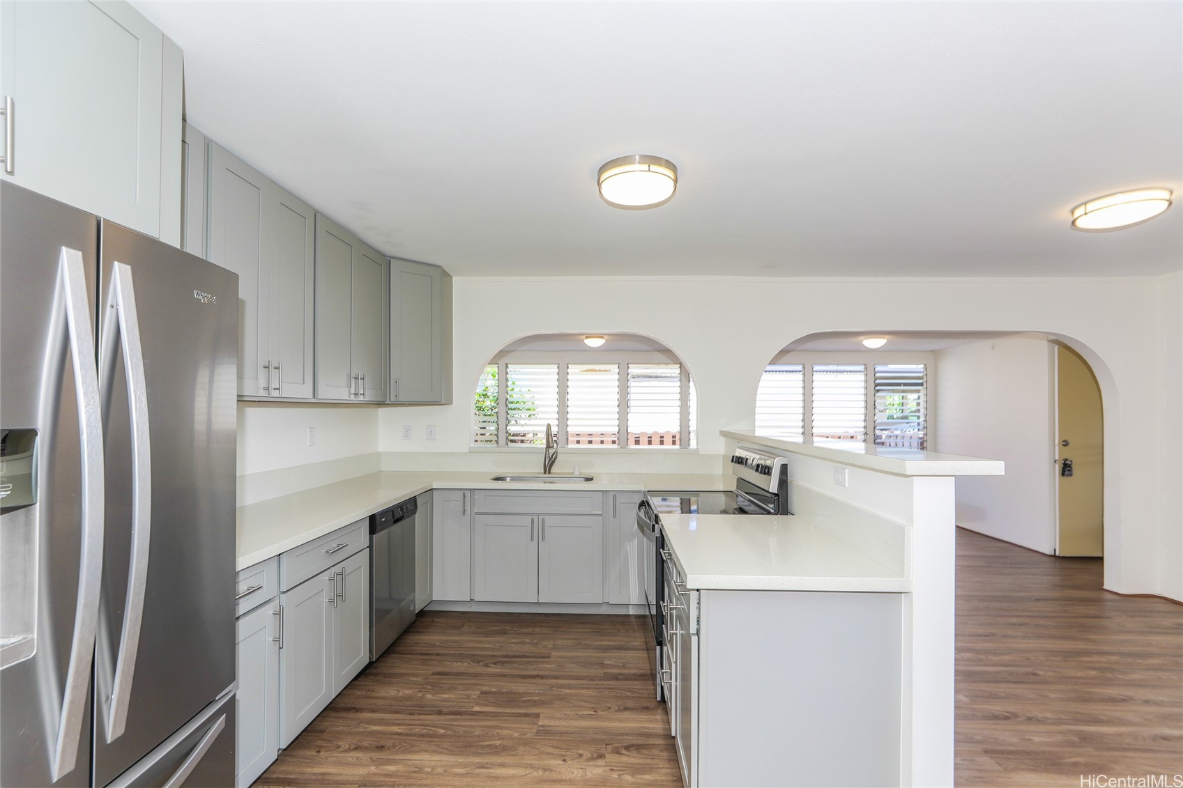 95-257 Kaopua Loop Property Photo 6
