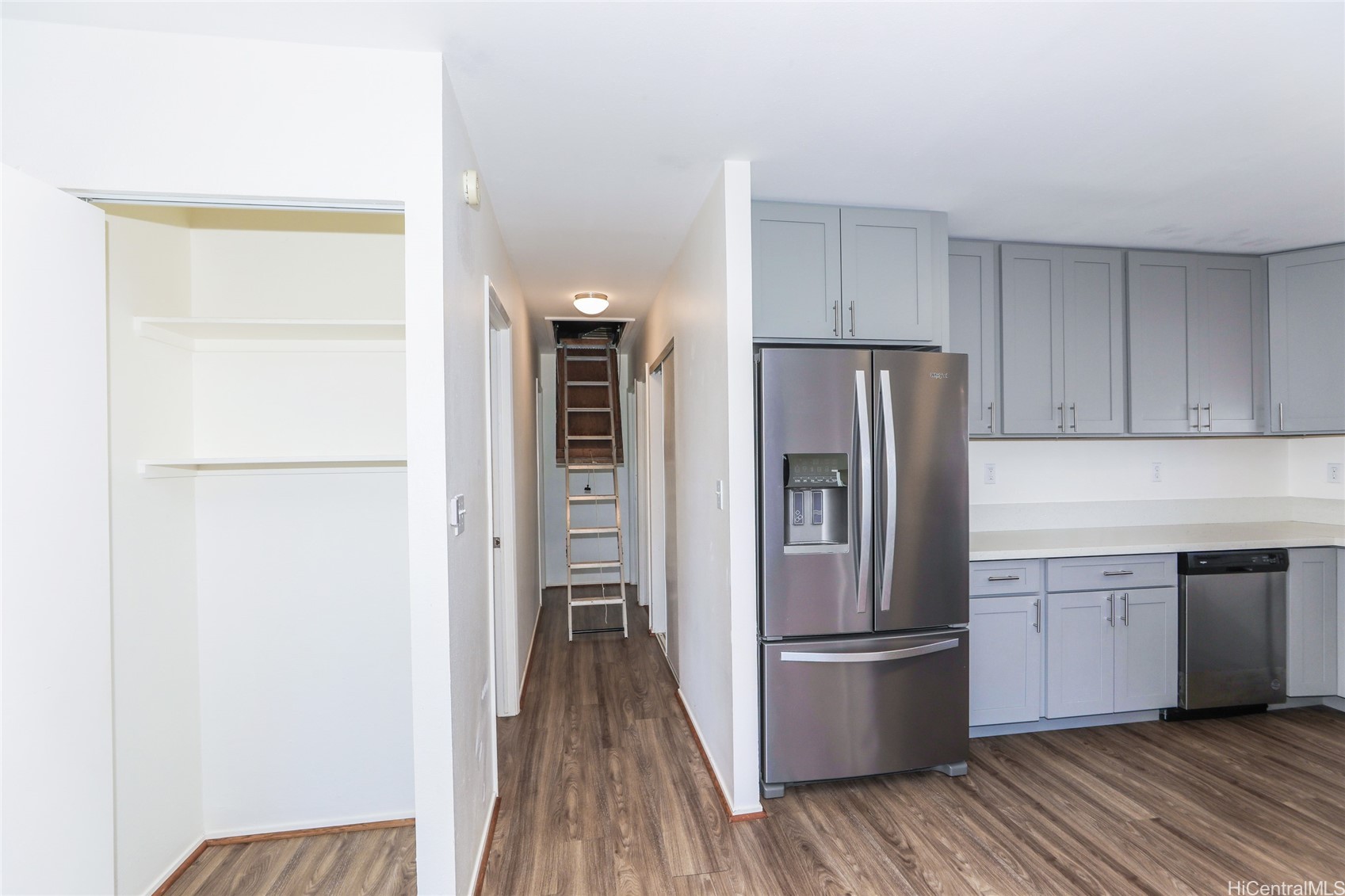 95-257 Kaopua Loop Property Photo 8