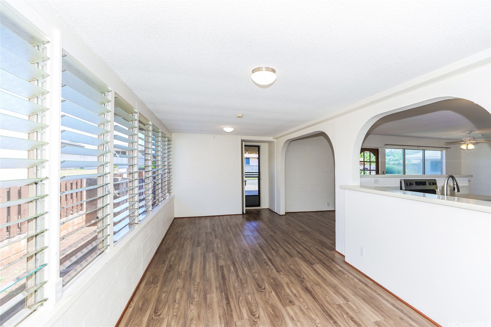 95-257 Kaopua Loop Property Photo 10