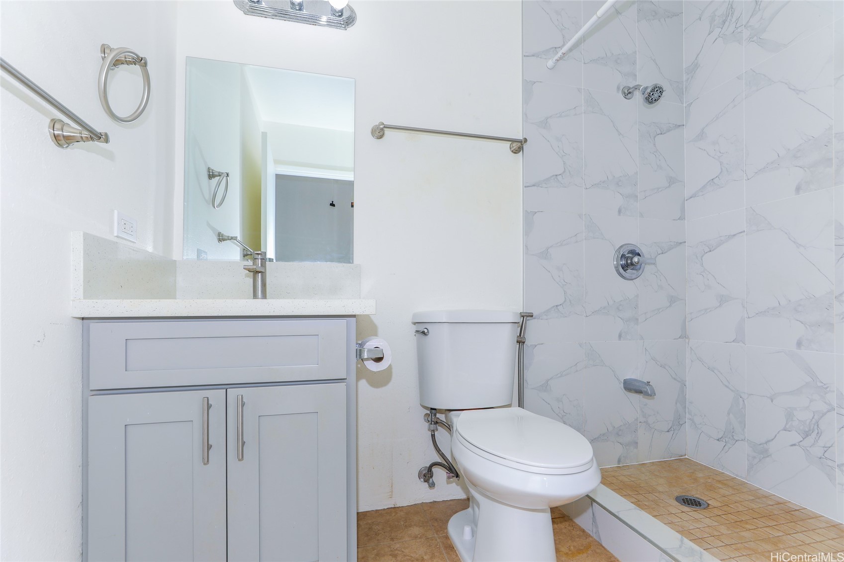 95-257 Kaopua Loop Property Photo 14