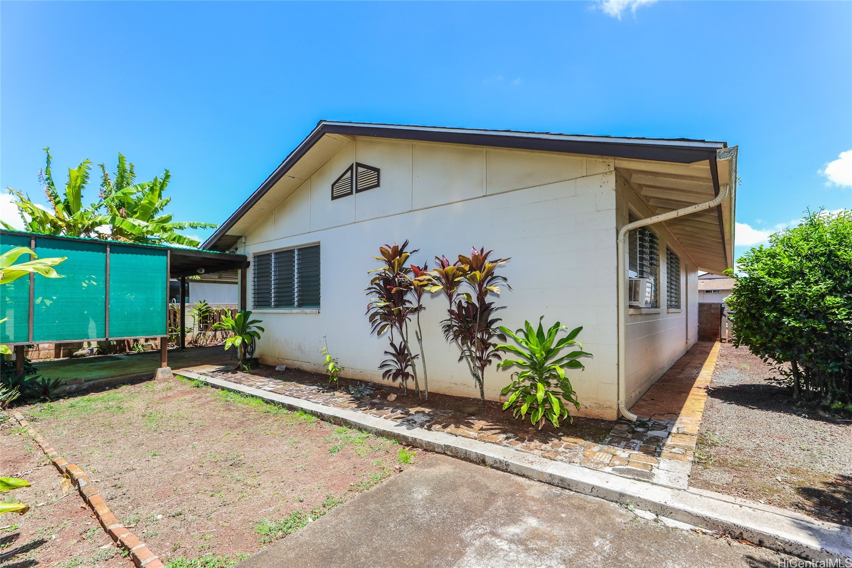 95-257 Kaopua Loop Property Photo 23