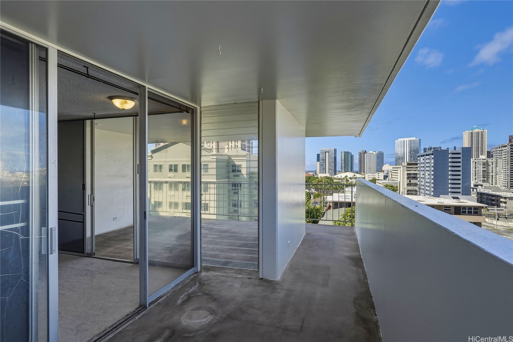 1425 Ward Avenue 3w Property Photo 11