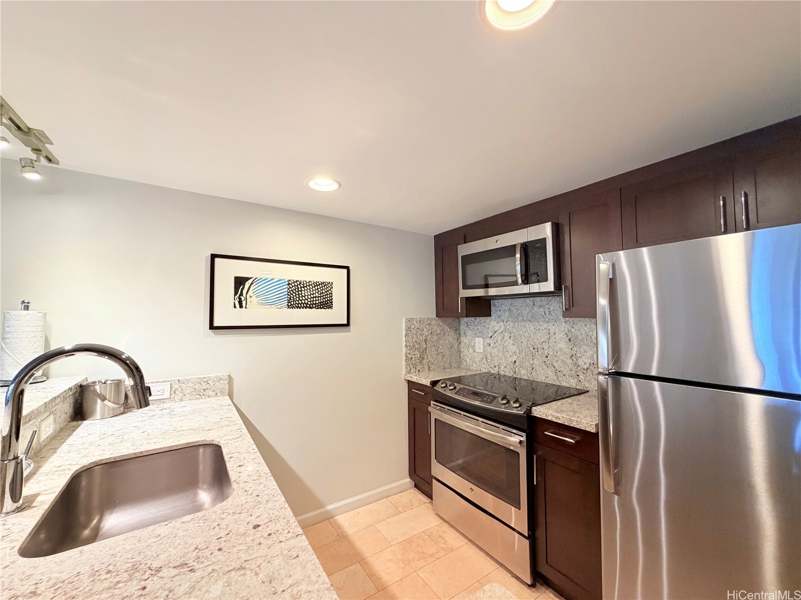 1777 Ala Moana Boulevard 216 Property Photo 9