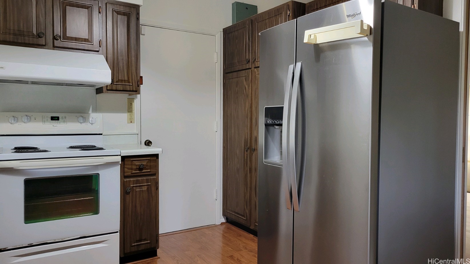 98-1789 Hapaki Street Property Photo 4
