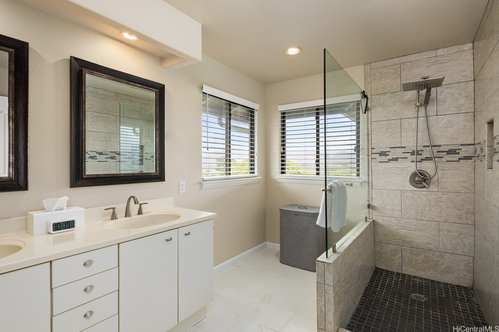95-309 Alaoki Place Property Photo 18