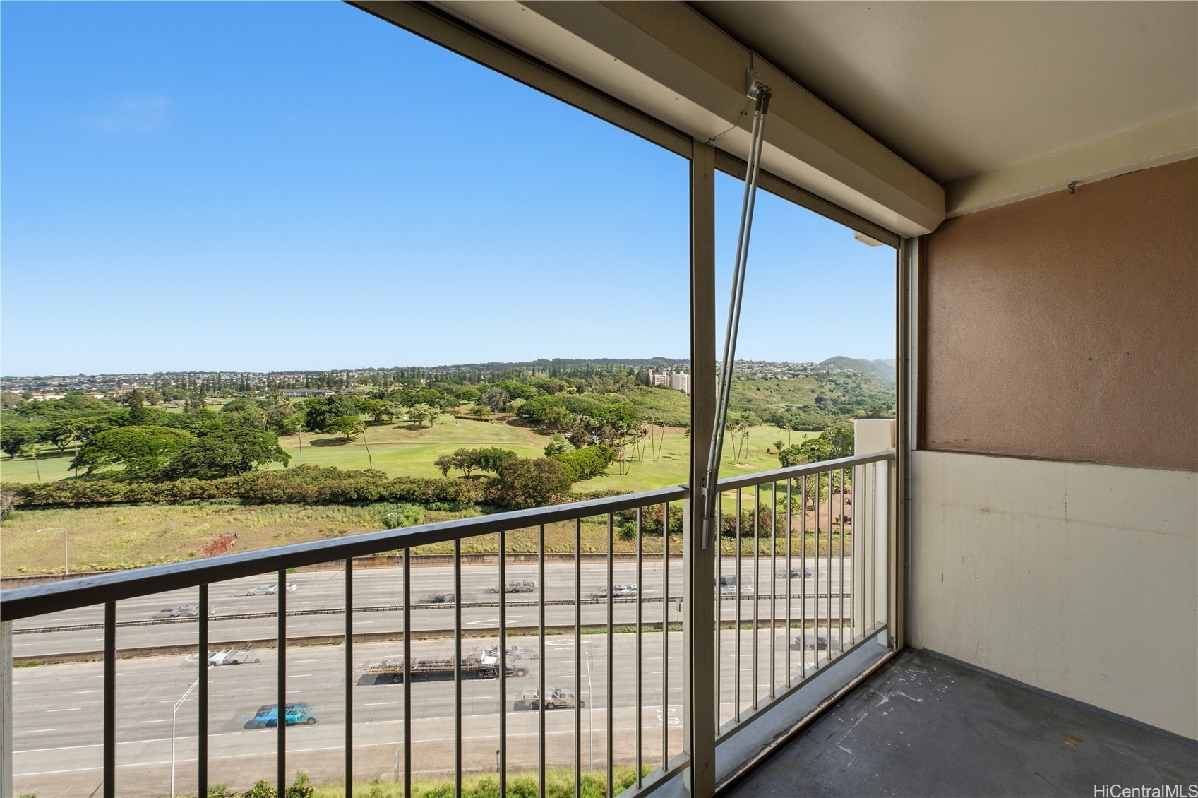 98-450 Koauka Loop 1604 Property Photo 17