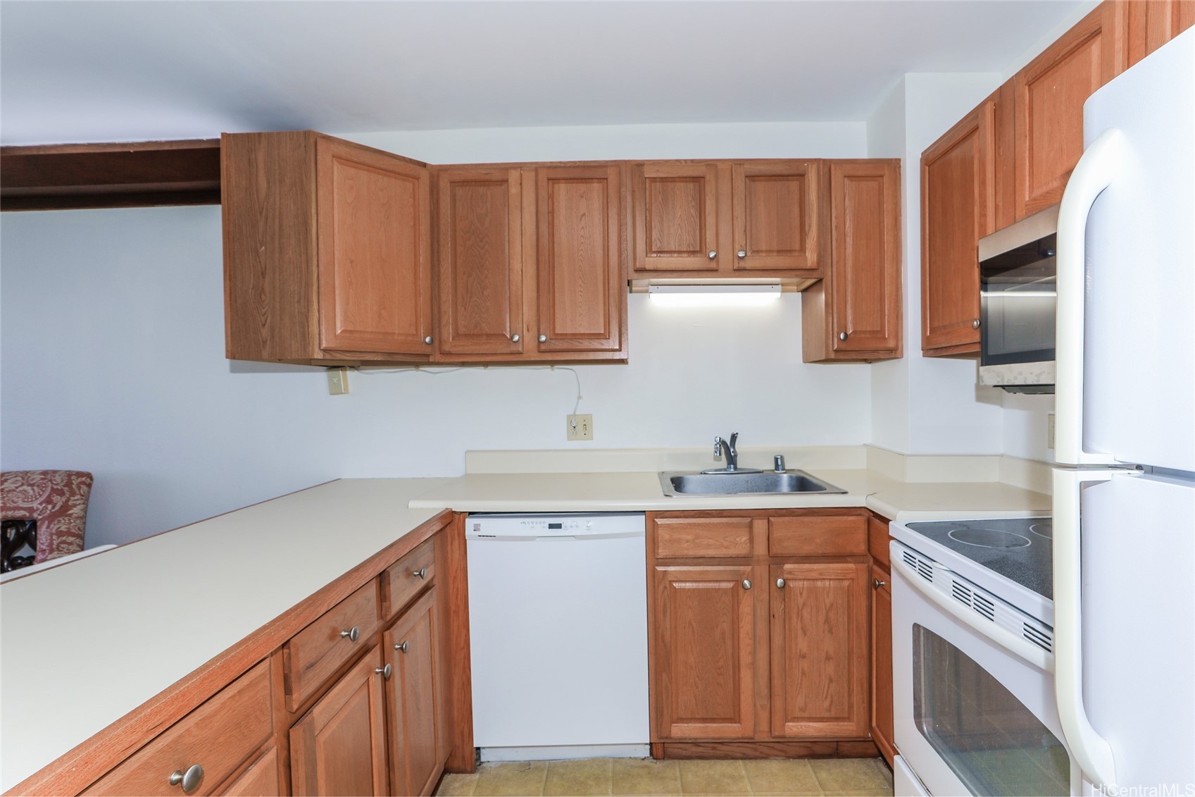 55 S Kukui Street D312 Property Photo 7