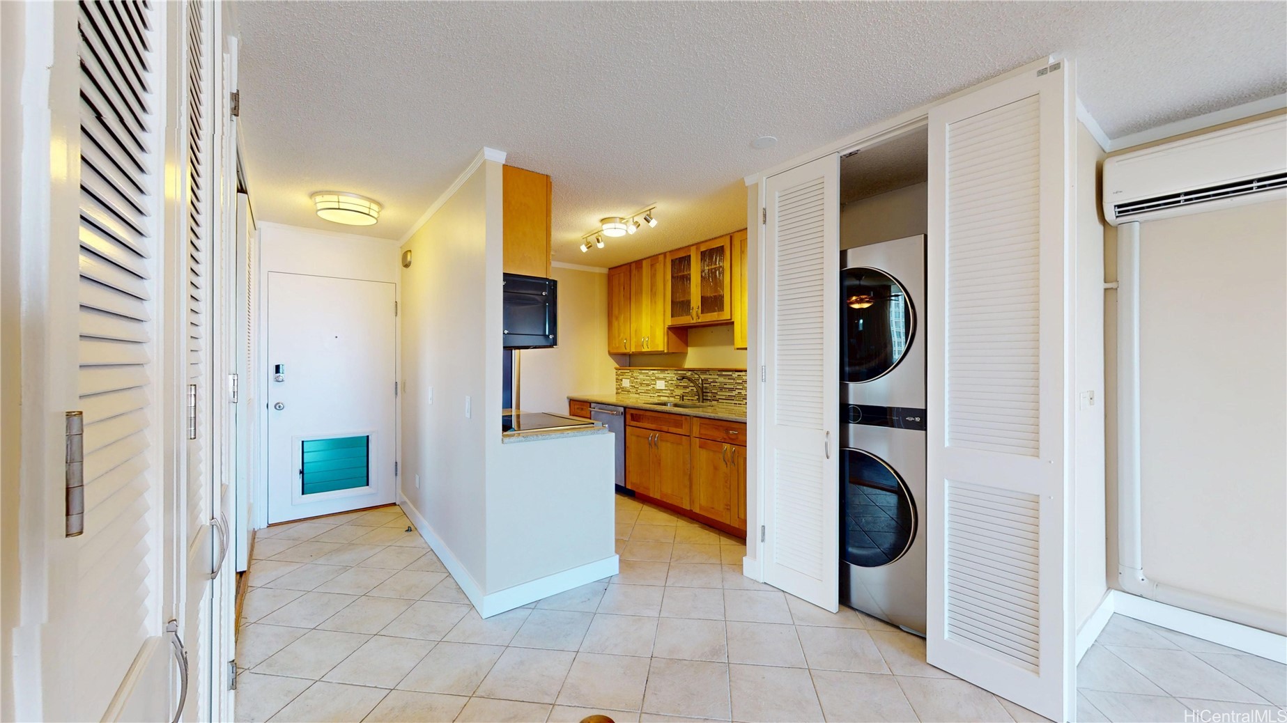 1676 Ala Moana Boulevard 907 Property Photo 4
