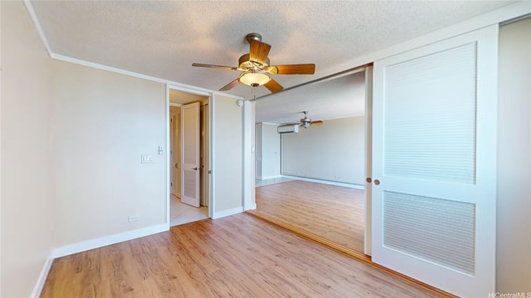 1676 Ala Moana Boulevard 907 Property Photo 12