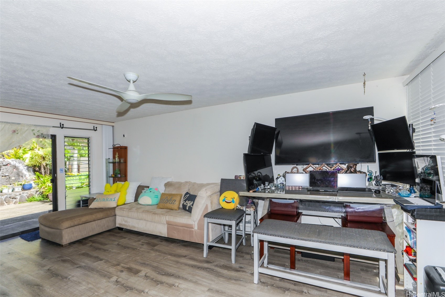 1161 Lunalilo Home Road Property Photo 2