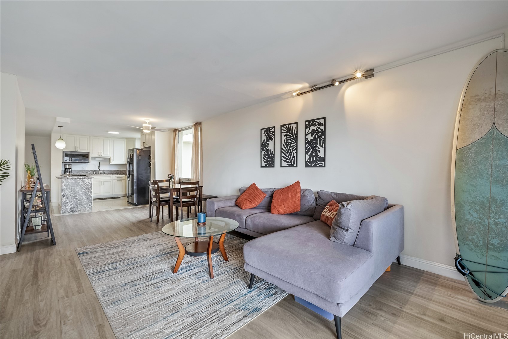 1717 Ala Wai Boulevard Phii 7 (3107) Property Photo 6