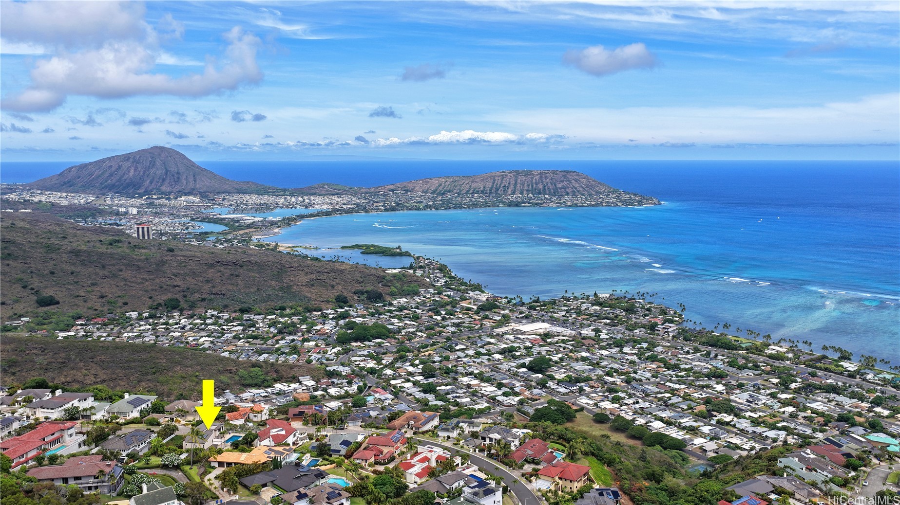 738 Kaulana Place Property Photo 1