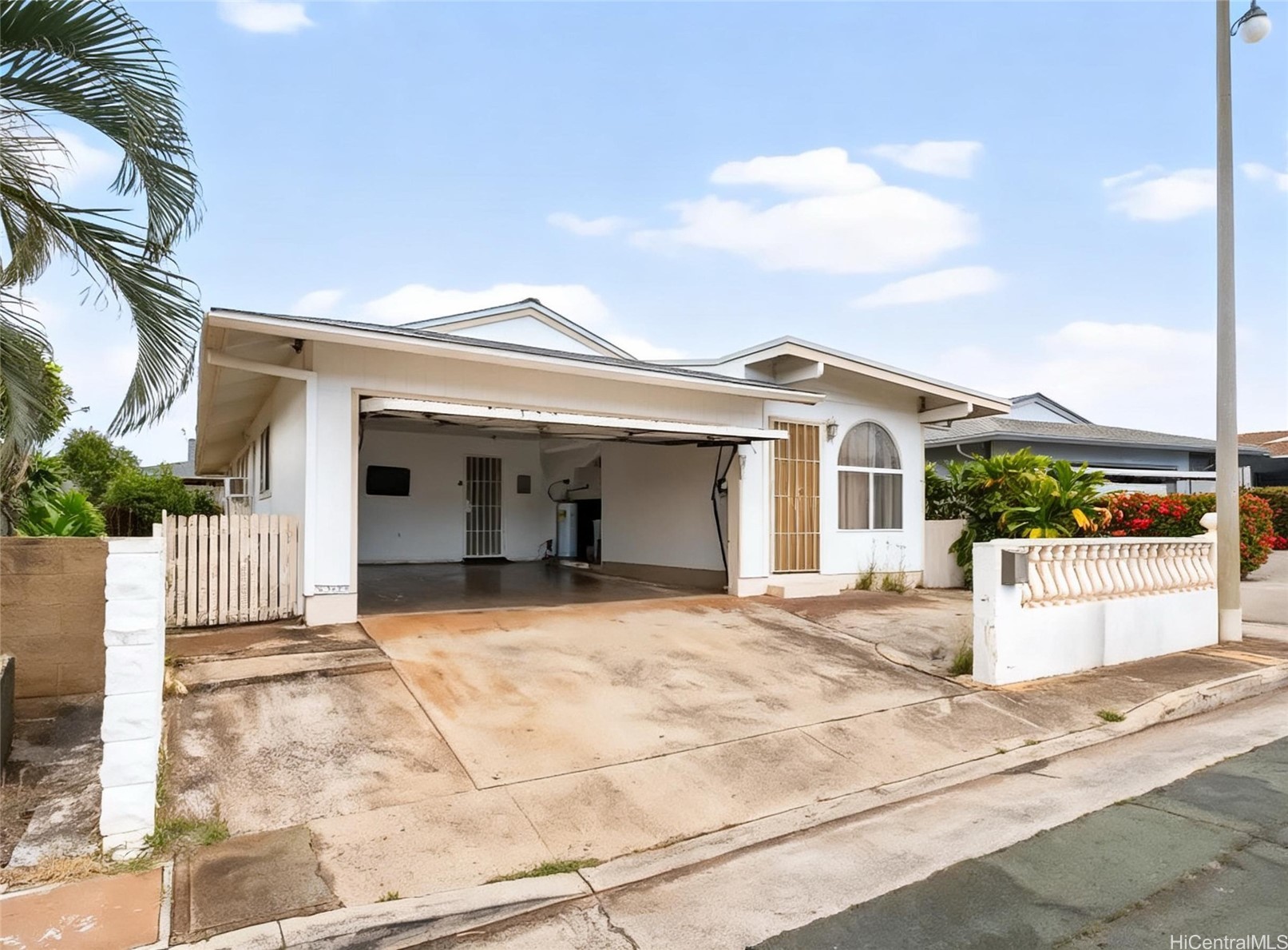 94-155 Maaniani Way Property Photo 2