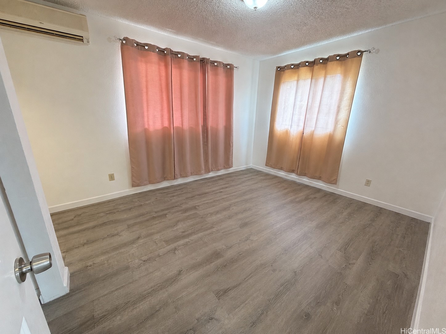 1409 Iao Lane Property Photo 12
