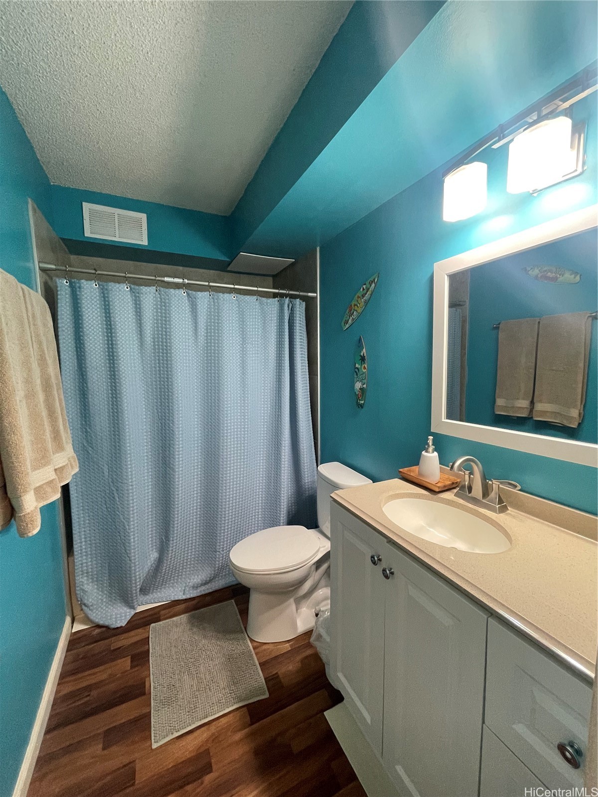 1863 Kaioo Drive 306 Property Photo 6