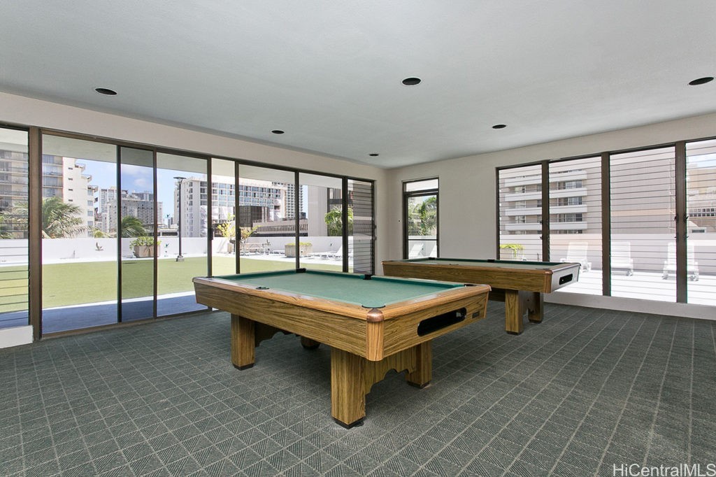 2240 Kuhio Avenue 1008 Property Photo 8
