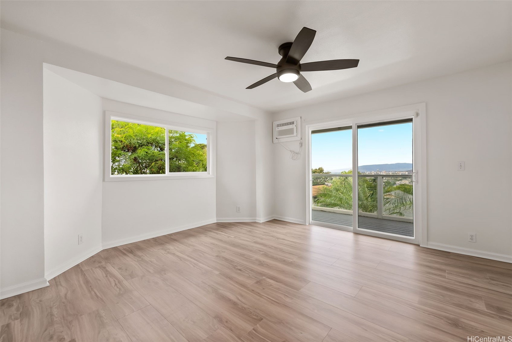2118 Makanani Drive Property Photo 11