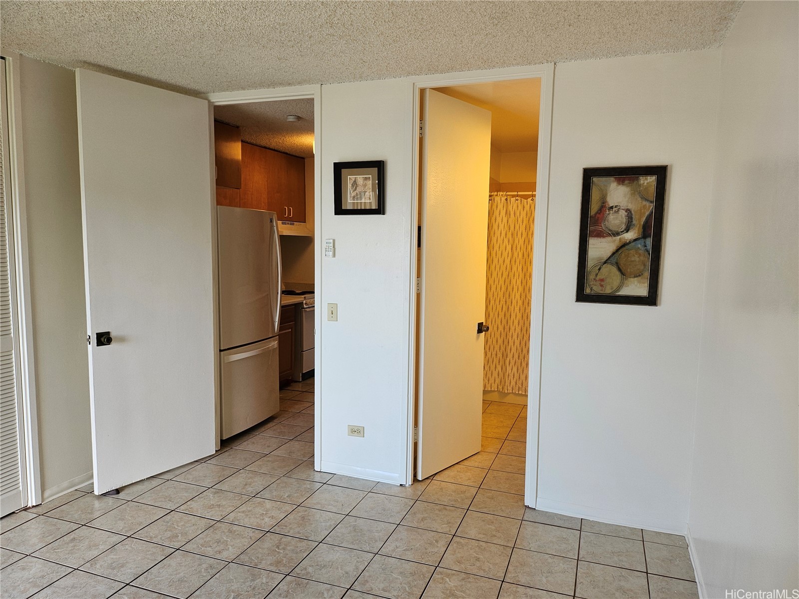 1516 Ward Avenue 701 Property Photo 8