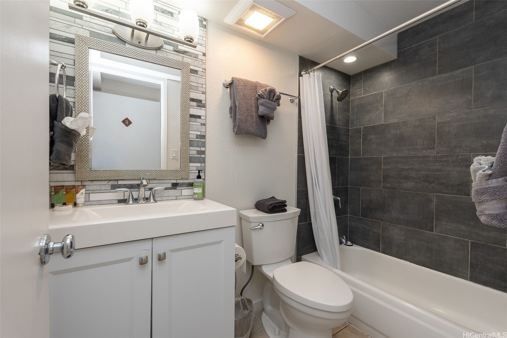 444 Niu Street 2908 Property Photo 9