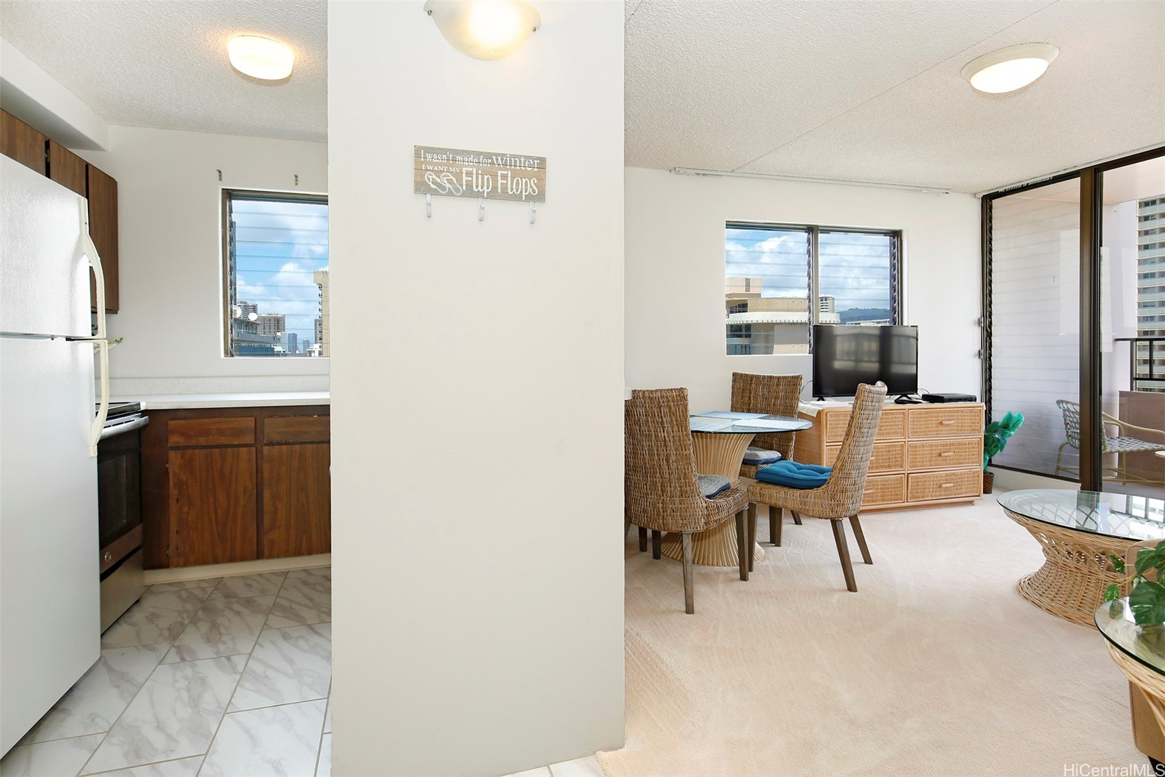 2240 Kuhio Avenue 1501 Property Photo 5