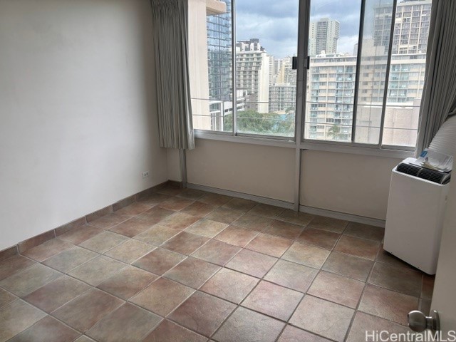 2415 Ala Wai Boulevard 1603 Property Photo 9