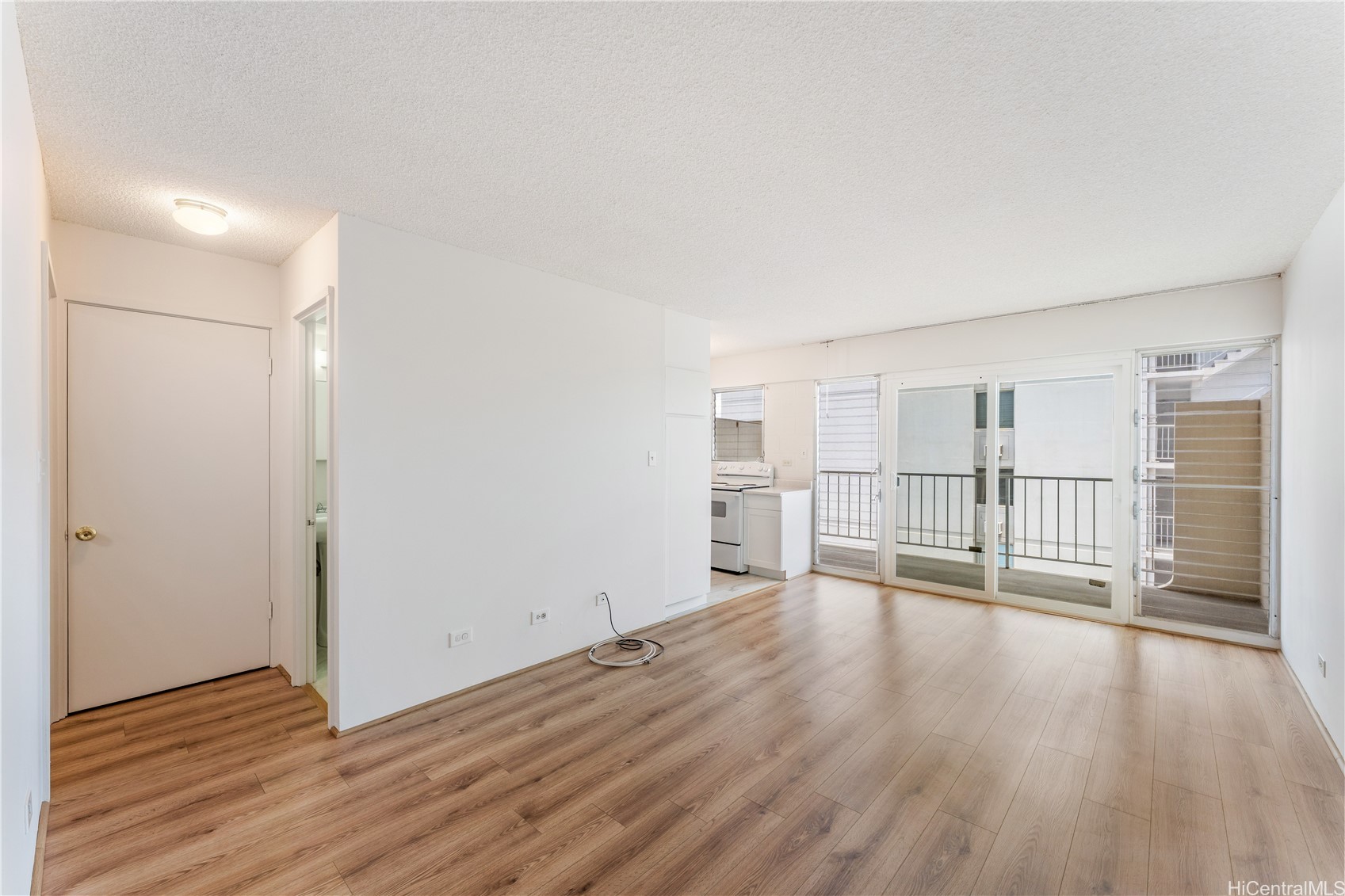 2609 Ala Wai Boulevard 1002 Property Photo 3